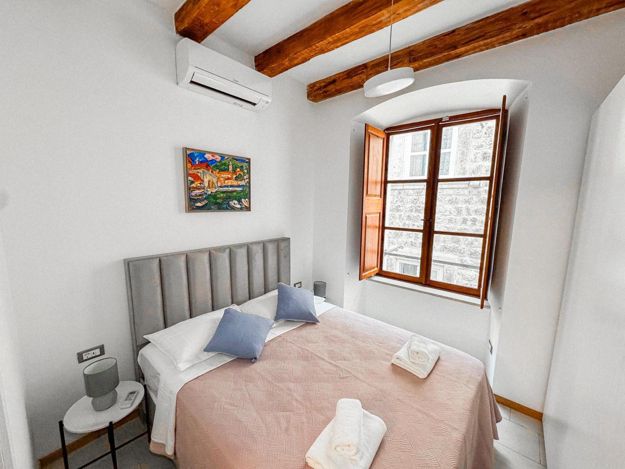 דוברובניק Apartments Lovro & Lena מראה חיצוני תמונה